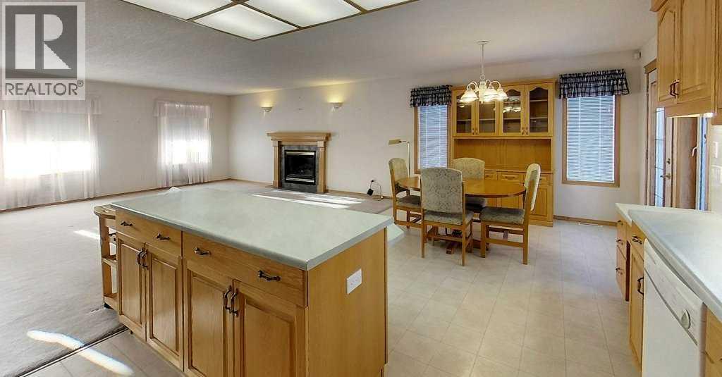 
          5120 18 Avenue
            <br/>
            <span>Edson</span>
            , 
            <span>AB</span>
             <span>T7E1X3</span>
         - Photo 7