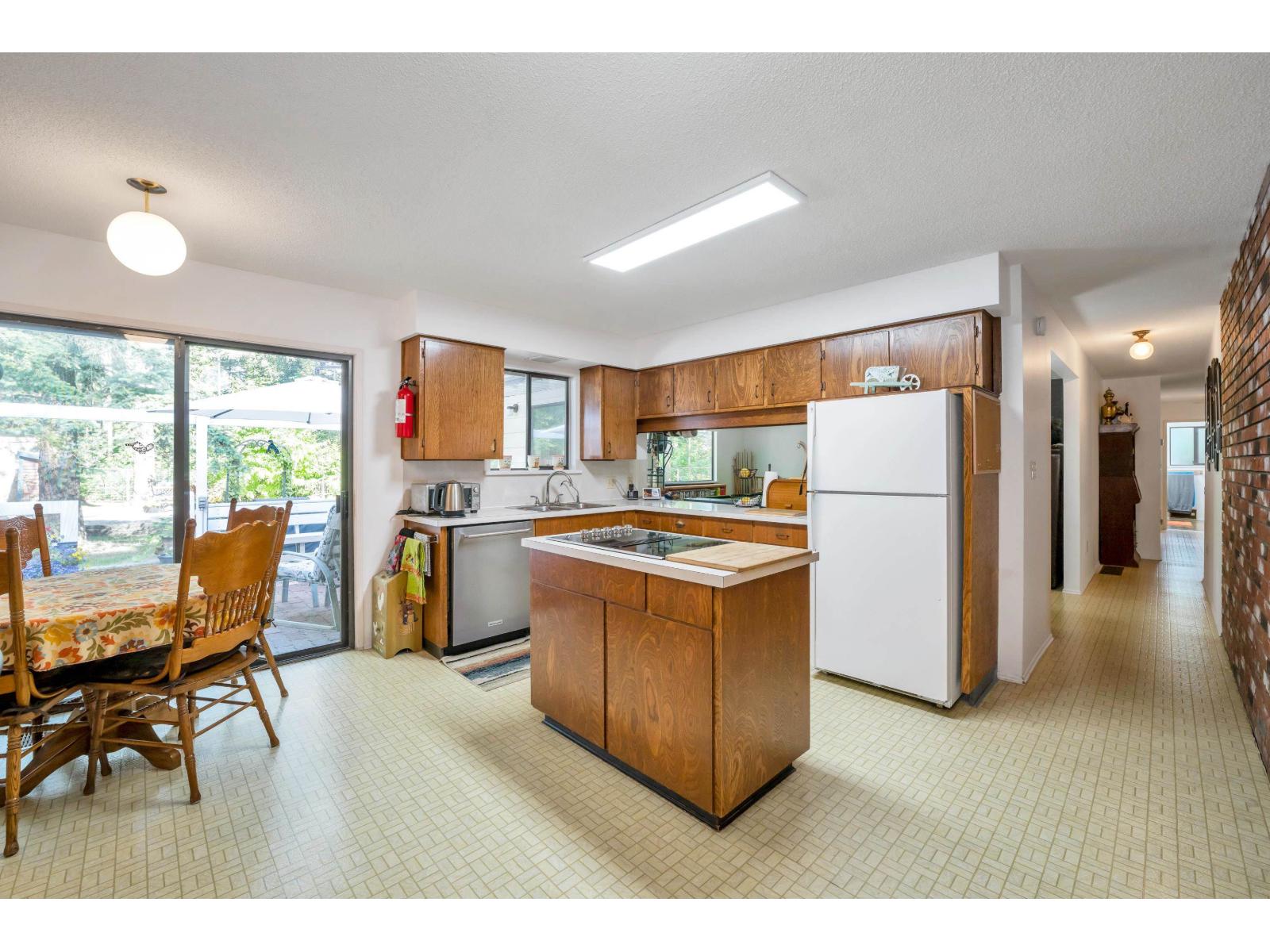 2546 200 STREET, Langley