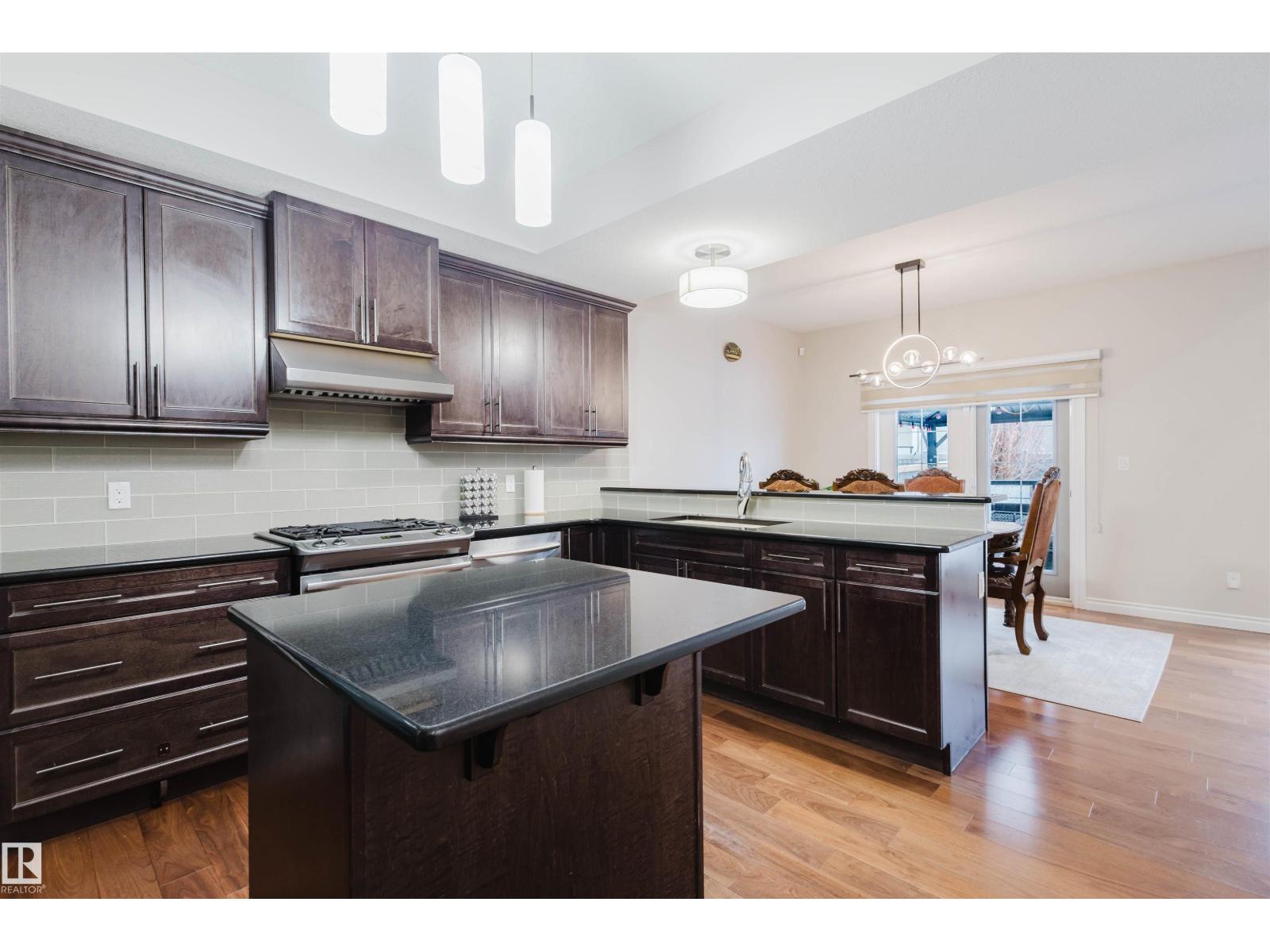 3920 GINSBURG CR NW, Edmonton