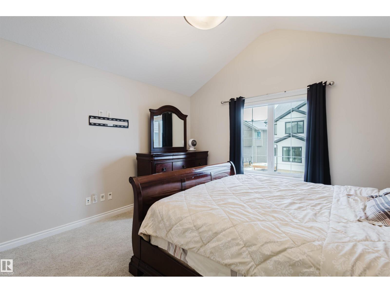 3920 GINSBURG CR NW, Edmonton