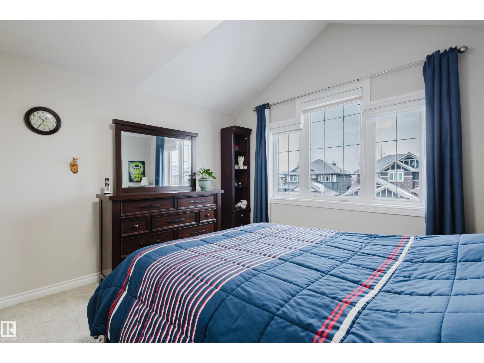 3920 GINSBURG CR NW, Edmonton