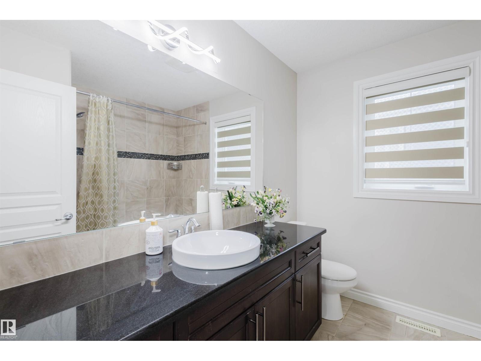 3920 GINSBURG CR NW, Edmonton