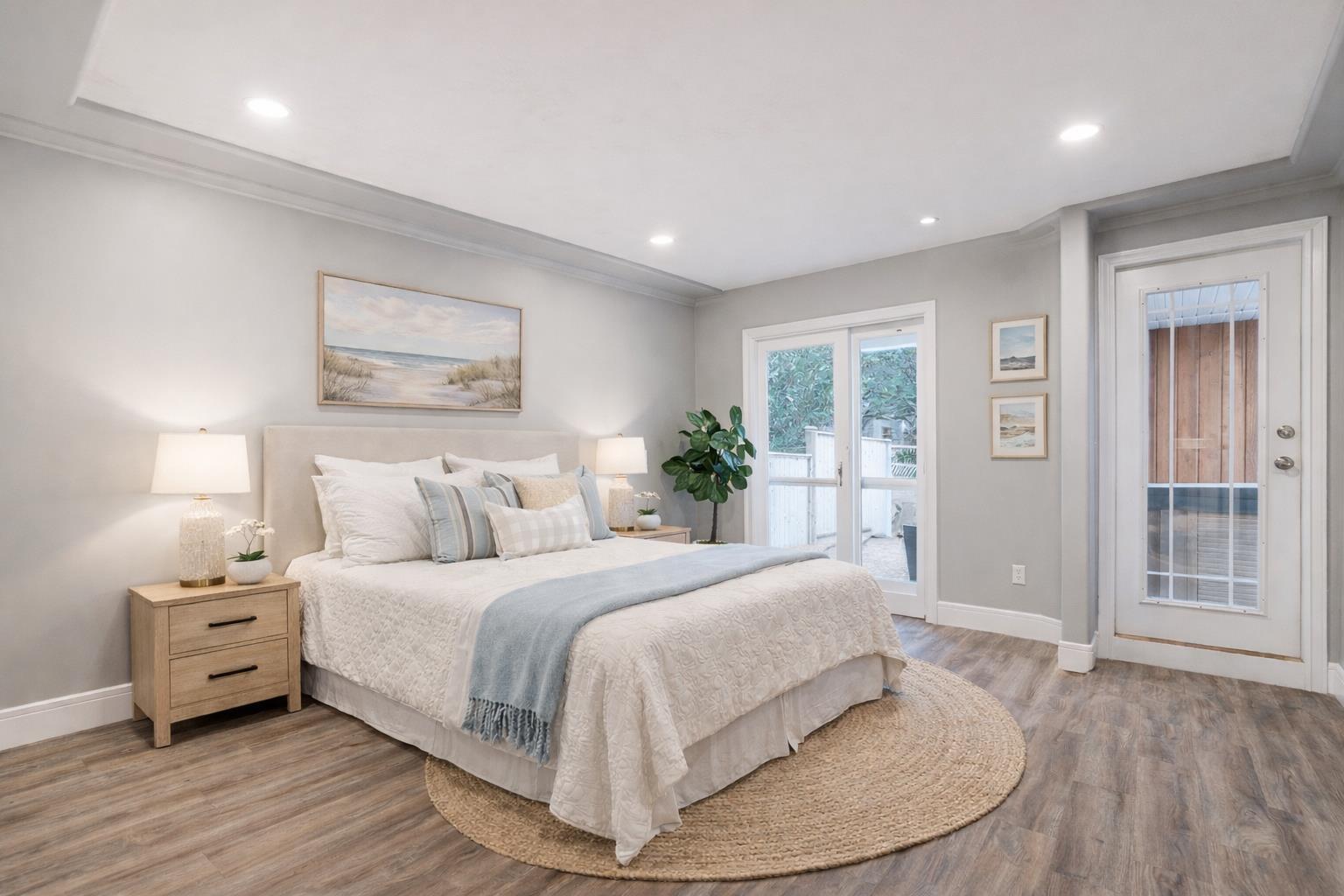 912 HABGOOD STREET, White Rock