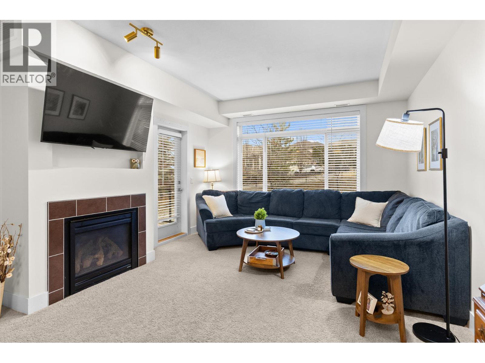 #205 2532 Shoreline Drive - 17