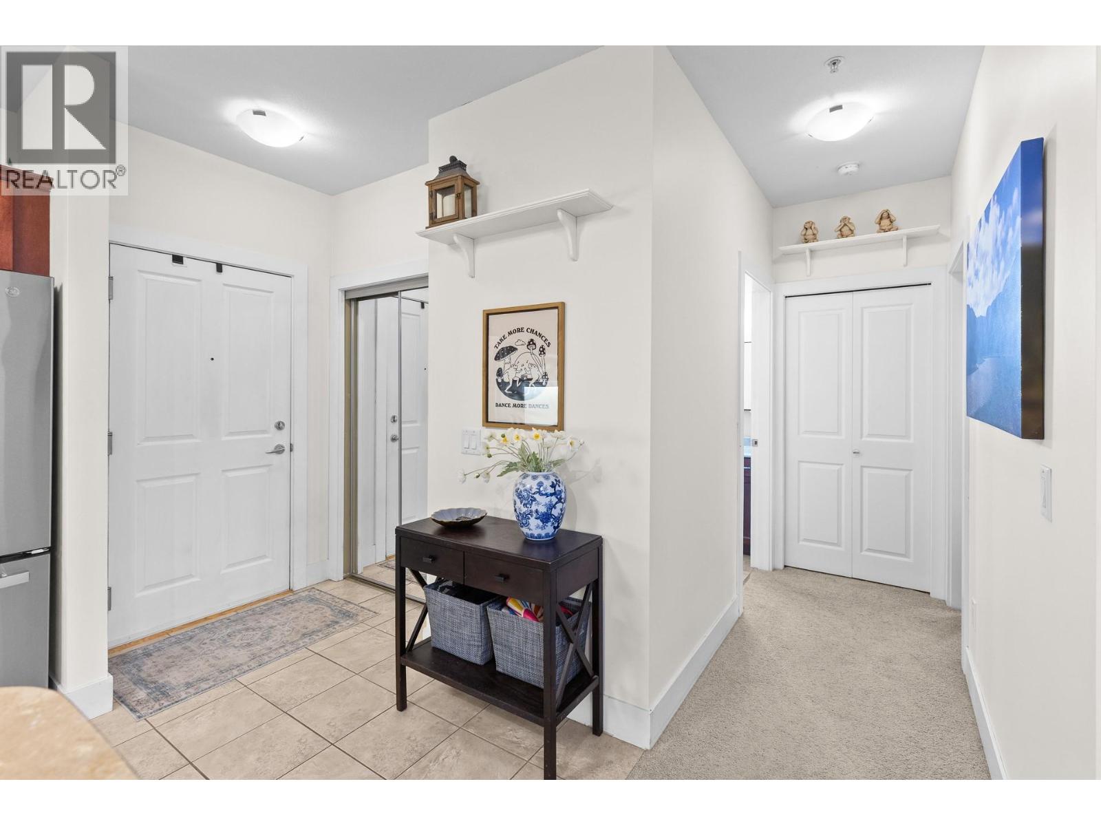 #205 2532 Shoreline Drive - 3