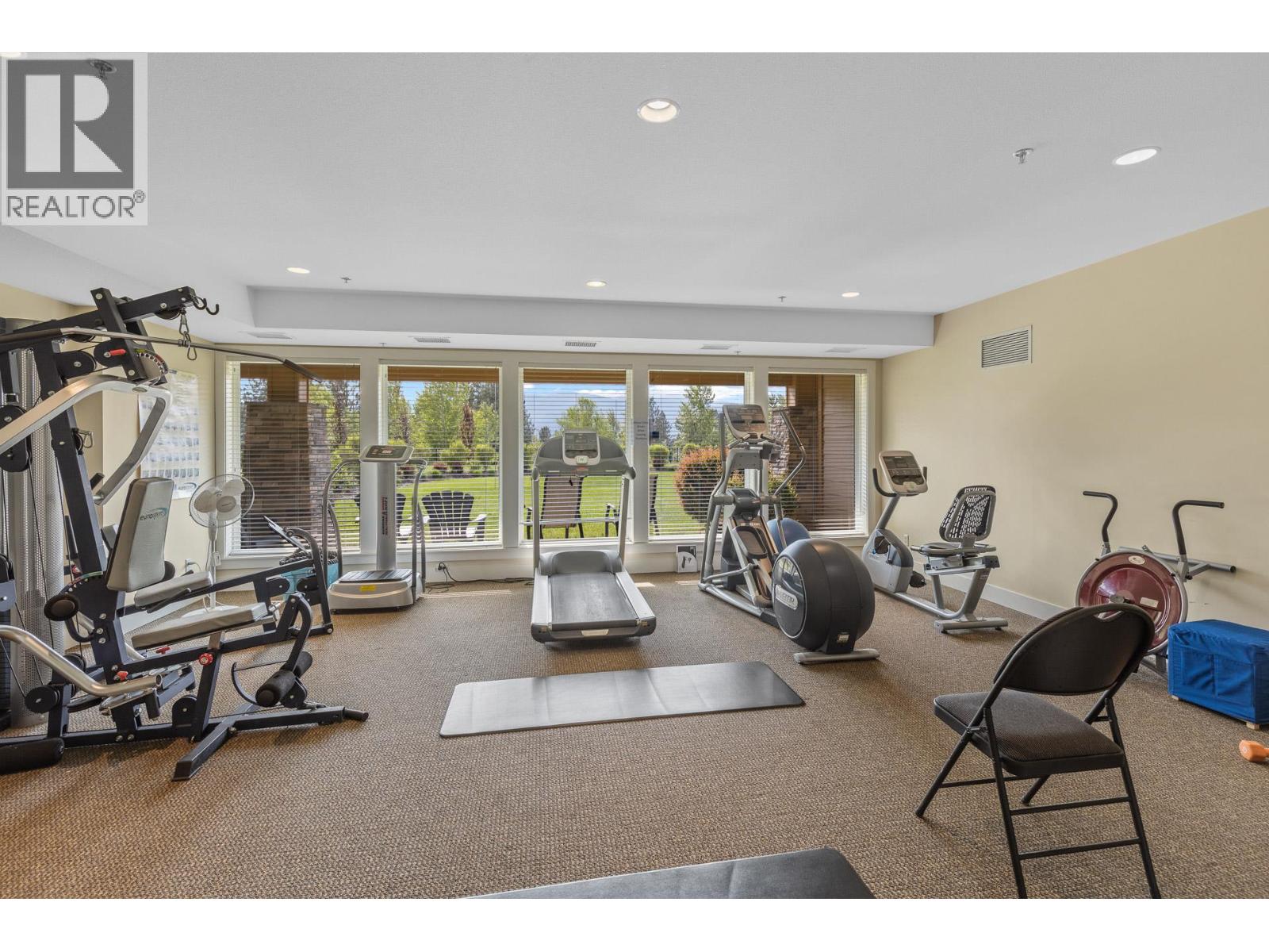 #205 2532 Shoreline Drive - 44