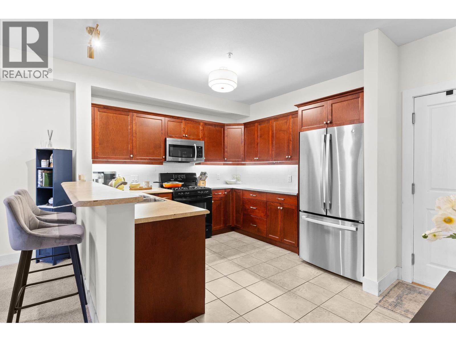#205 2532 Shoreline Drive - 5