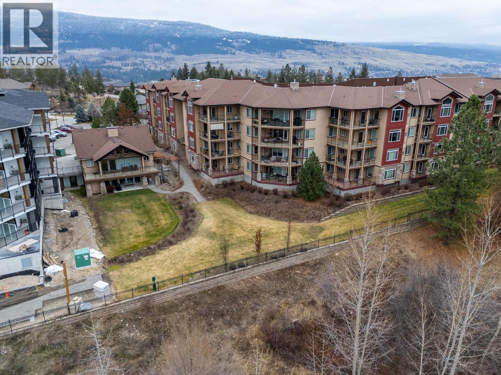 #205 2532 Shoreline Drive - 51
