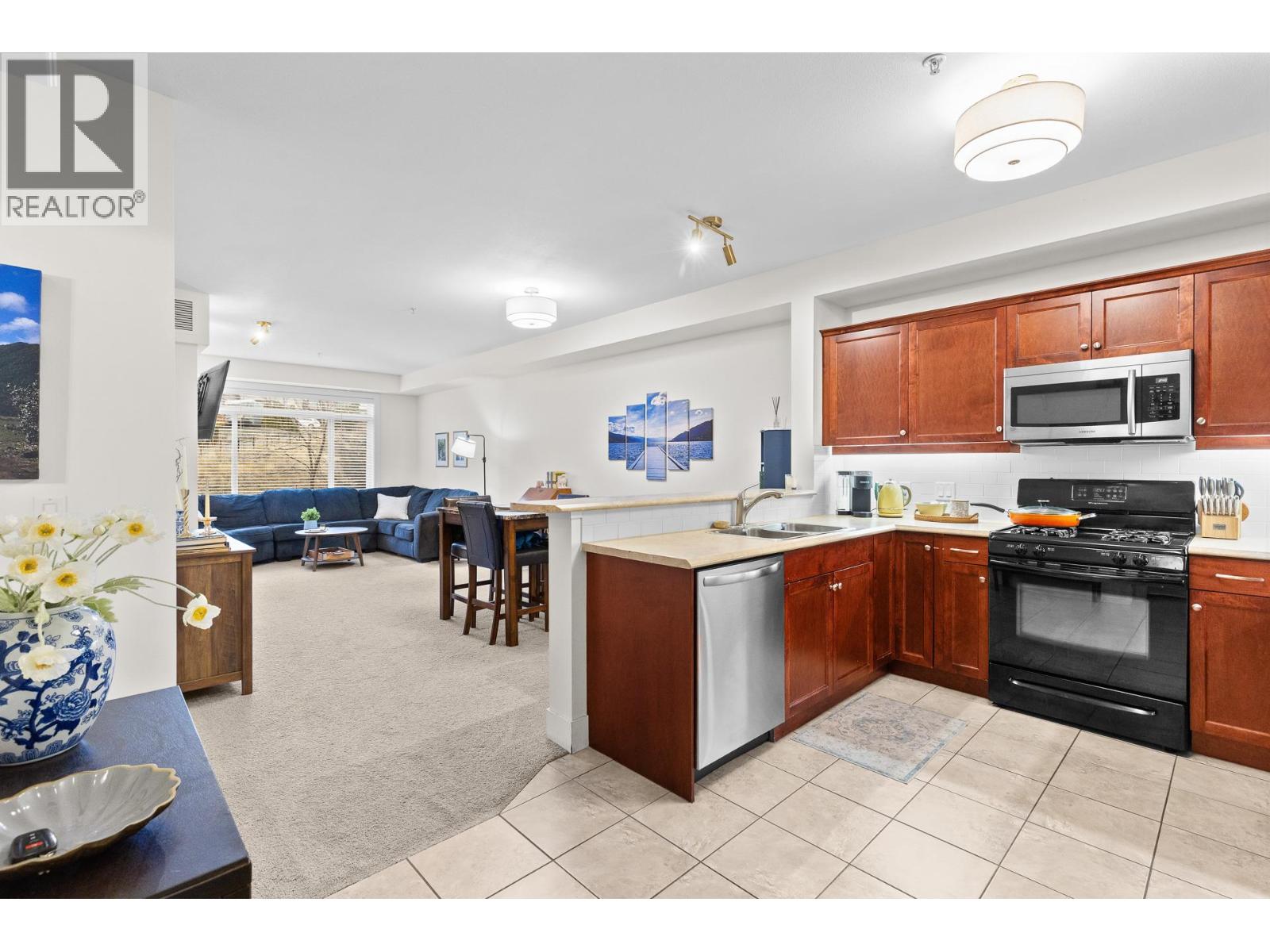 #205 2532 Shoreline Drive - 9