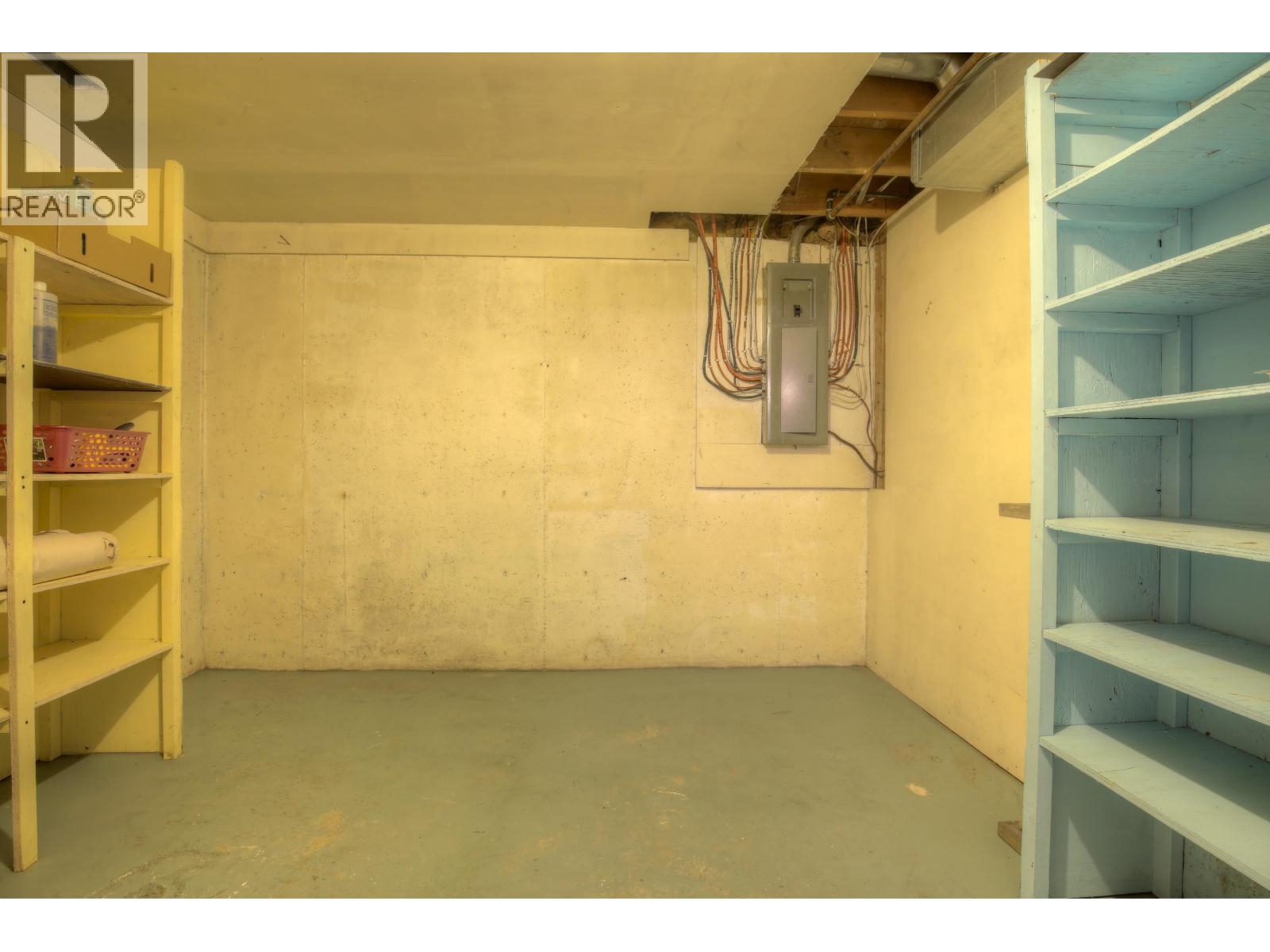 217 MOUNTVIEW DRIVE - 21