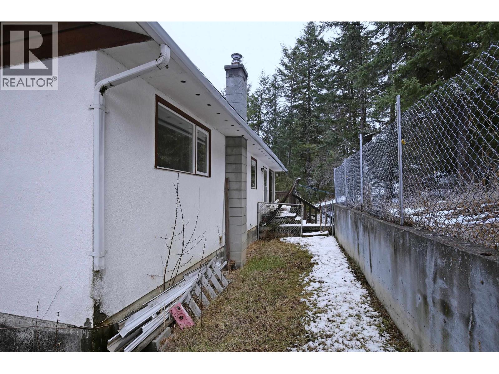 217 MOUNTVIEW DRIVE - 24