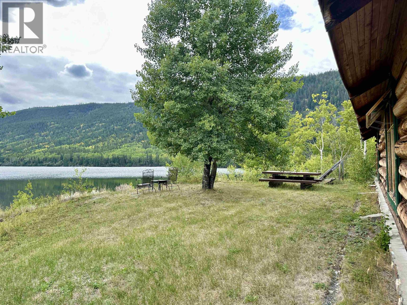 7650 VEDAN-ELKIN LAKE FSR ROAD - 19