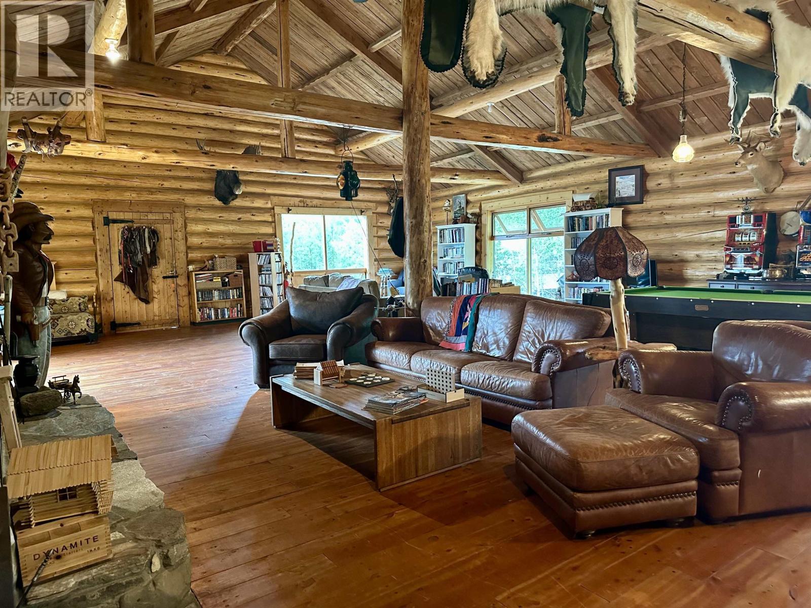 7650 VEDAN-ELKIN LAKE FSR ROAD - 30