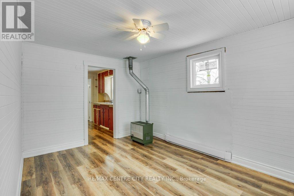 188 FURNIVAL ROAD Property Photo