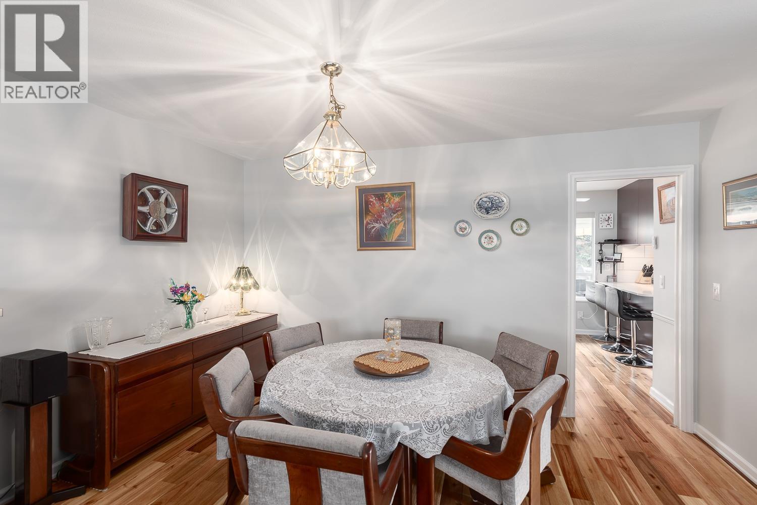 5 3634 GARIBALDI DRIVE, North Vancouver