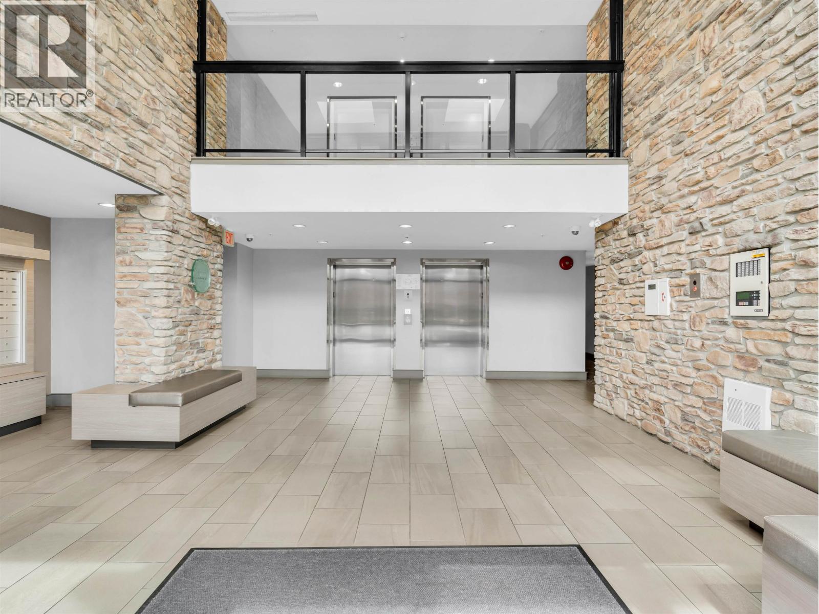 #401-5055 SPRINGS Boulevard, Delta