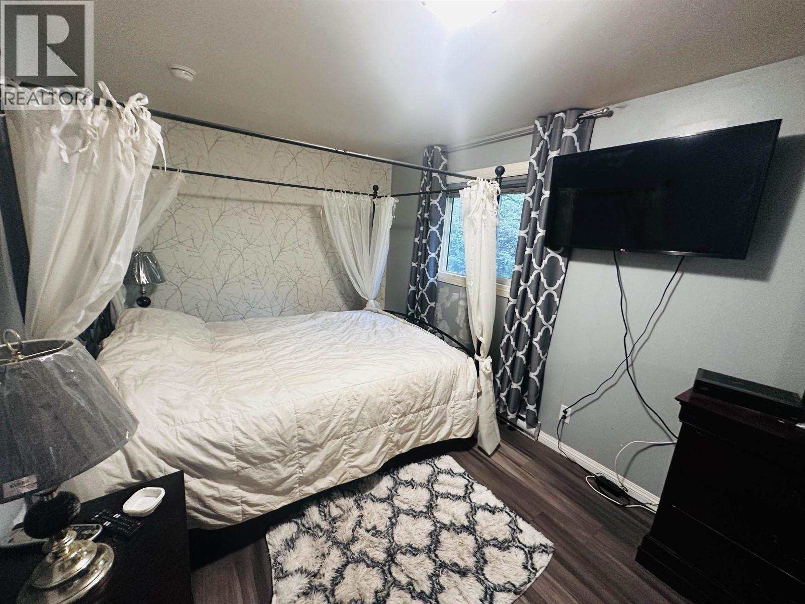 2100 NASH ROAD, Burns Lake