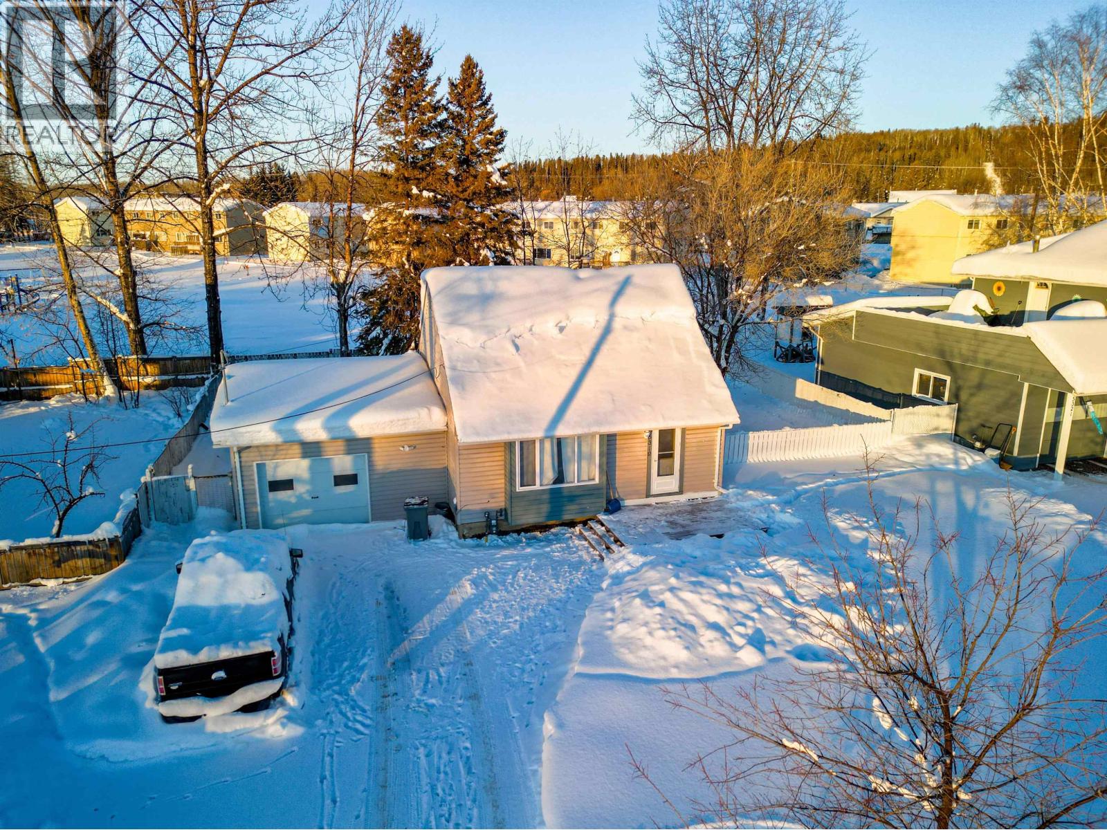5319 44 STREET, Fort Nelson
