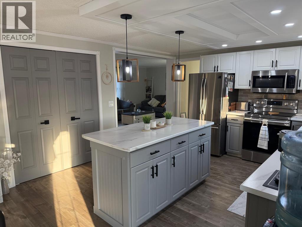 51 PEBBLE DRIVE, Fort Nelson