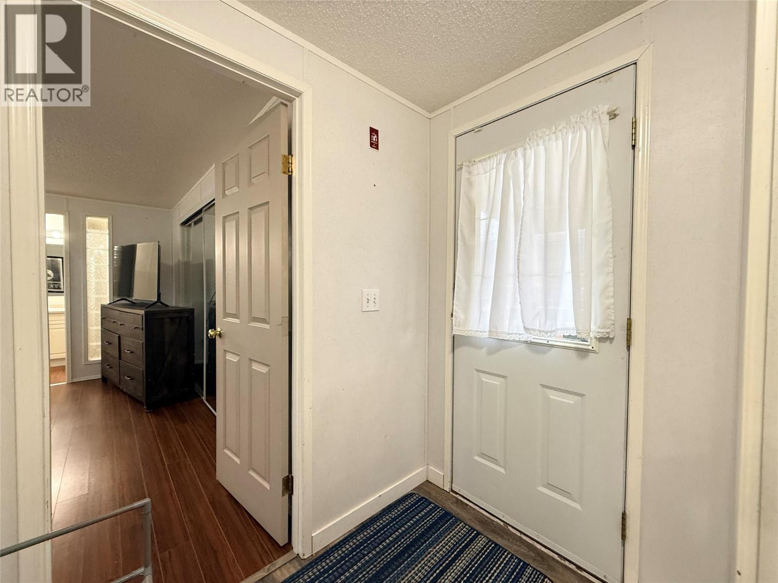 6473 5th Street - 9