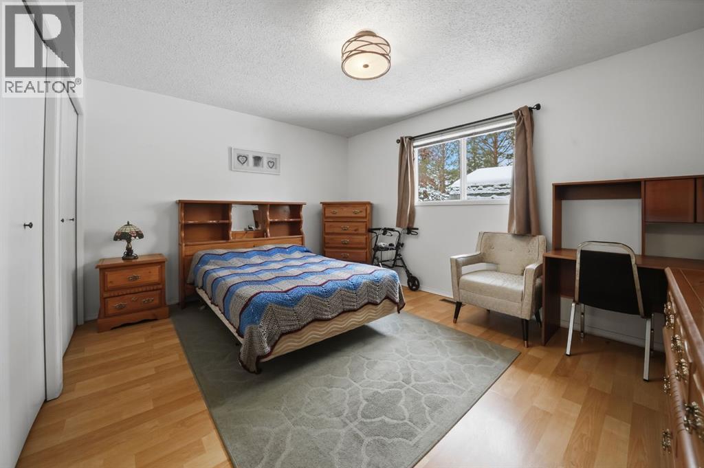 5531 43 Street, Innisfail