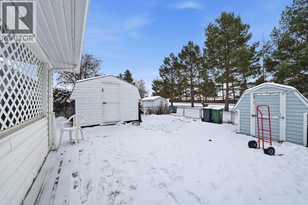 5531 43 Street, Innisfail