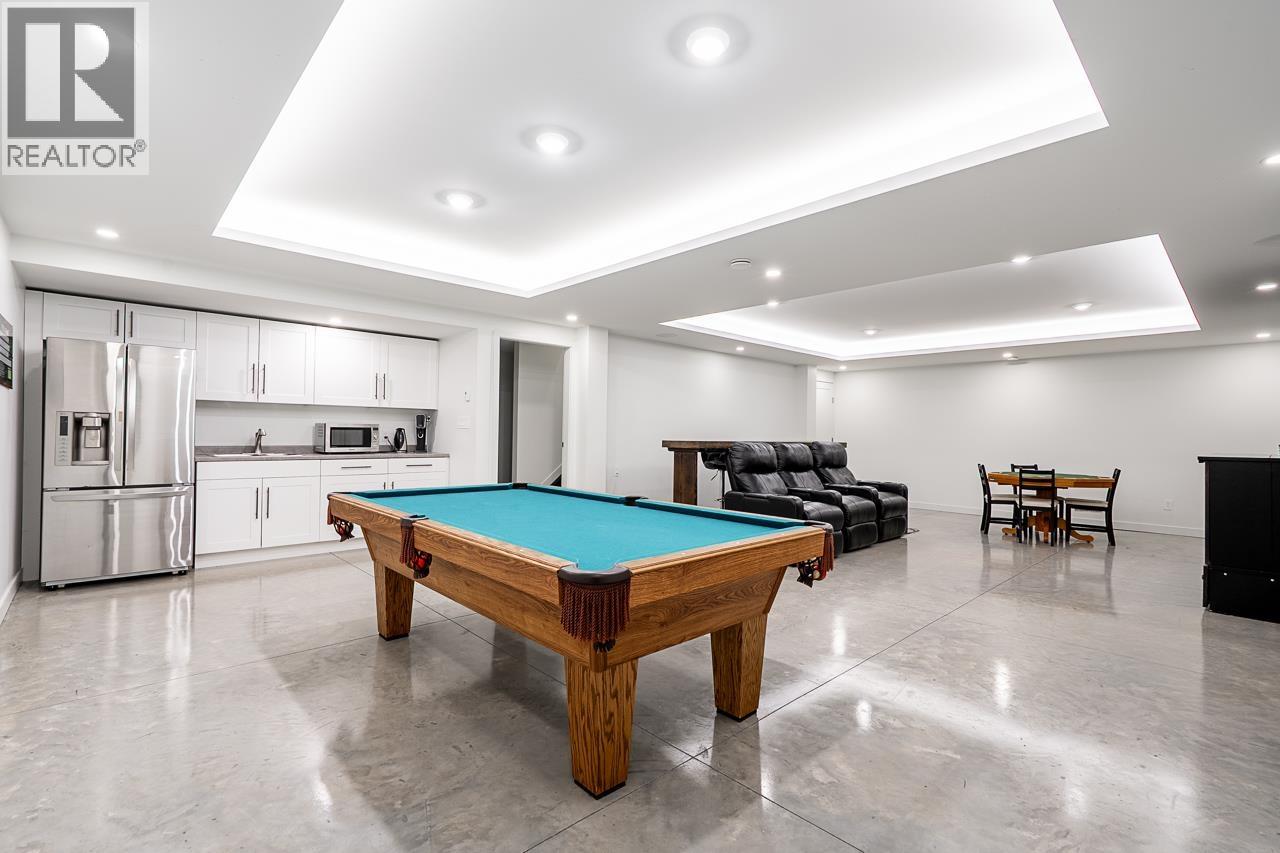 2409 WINDRIDGE DRIVE, North Vancouver