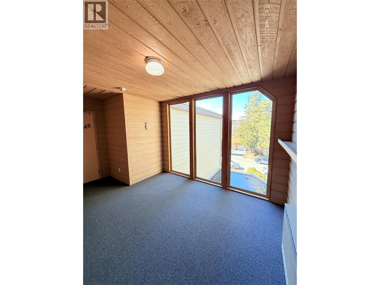 #348 245 GORDONHORN CRESCENT - 12