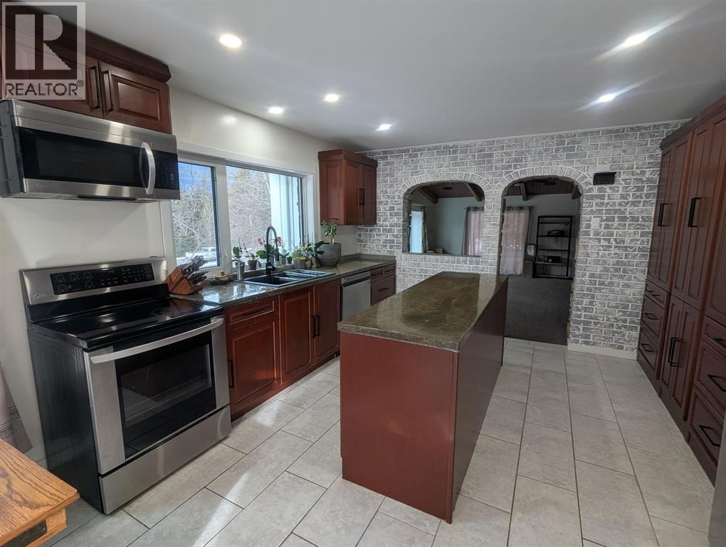 4620 MANTON Road, Smithers