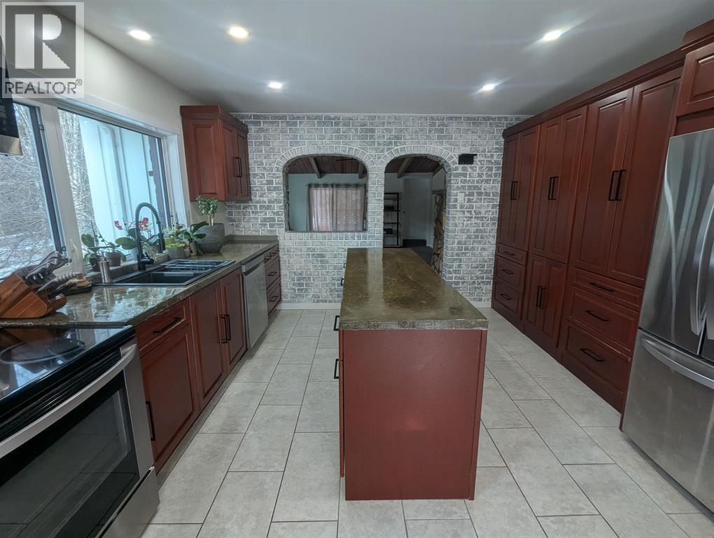 4620 MANTON Road, Smithers