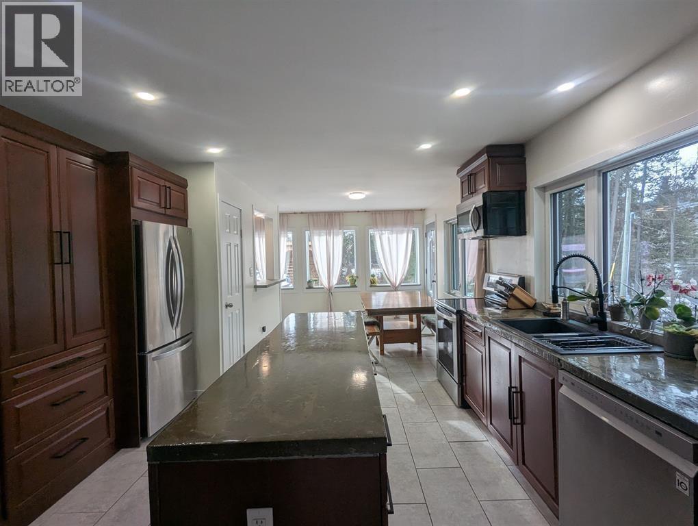 4620 MANTON Road, Smithers