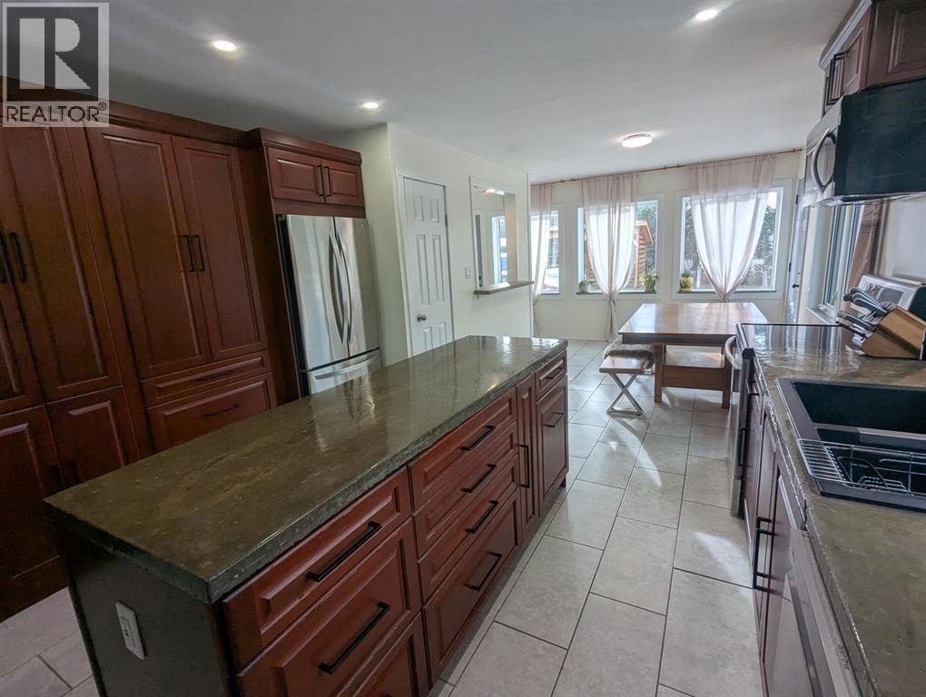 4620 MANTON Road, Smithers