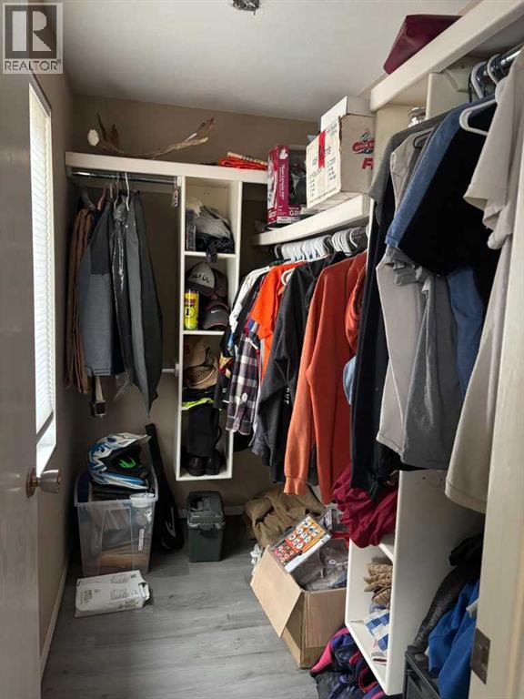 Single Family House for Sale in  Bernard Way NW Beddington Heights Calgary 