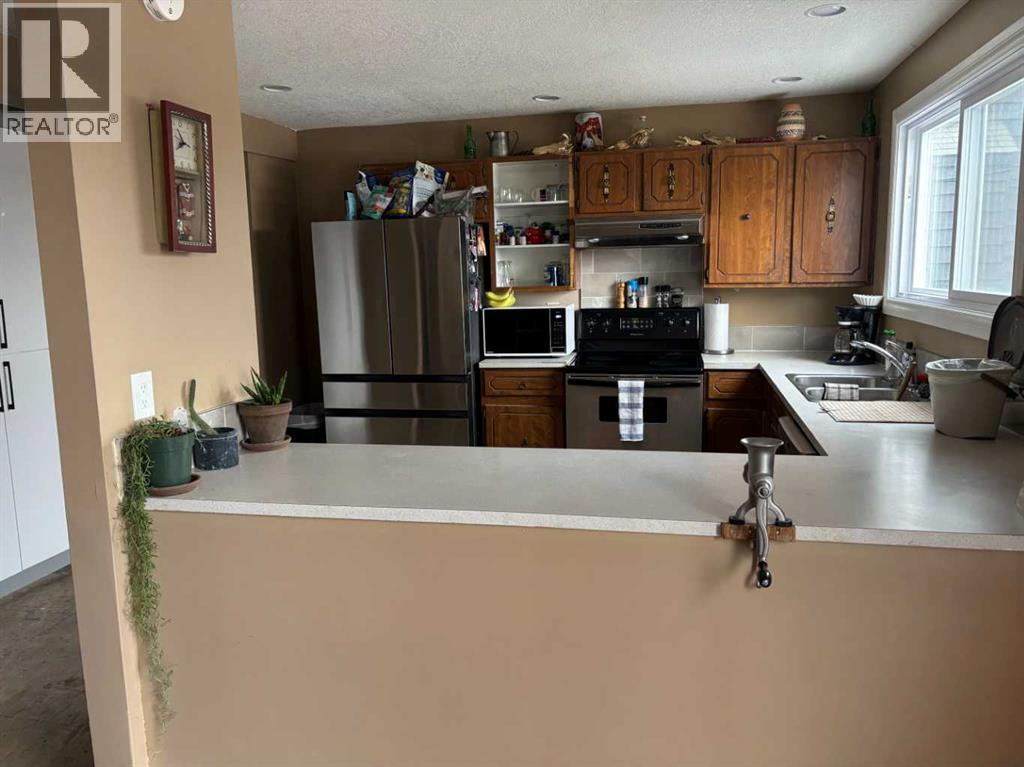 Single Family House for Sale in  Bernard Way NW Beddington Heights Calgary 