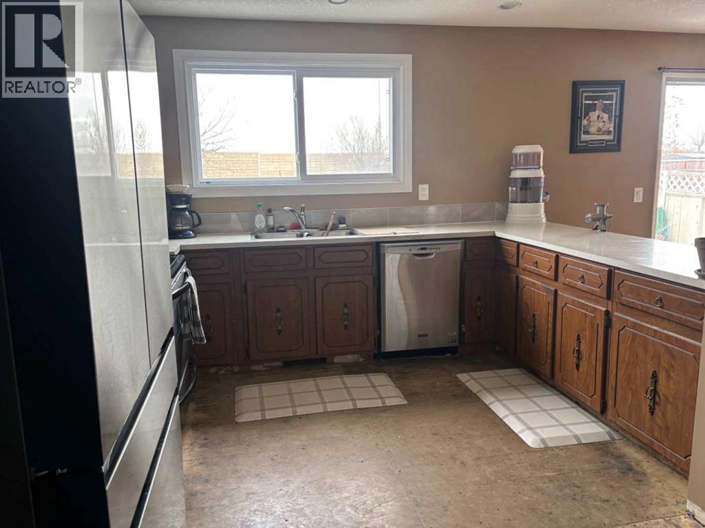 Single Family House for Sale in  Bernard Way NW Beddington Heights Calgary 