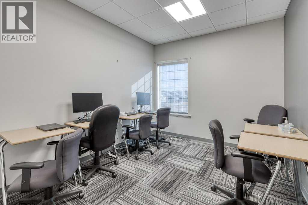 305 First Street East, Cochrane