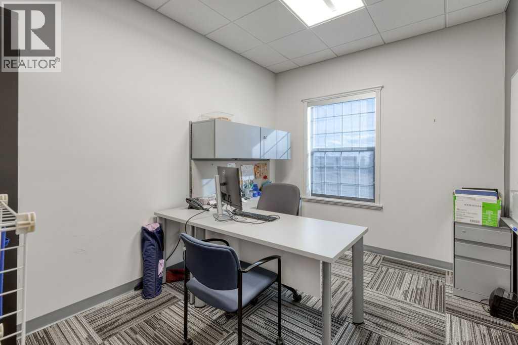 305 First Street East, Cochrane