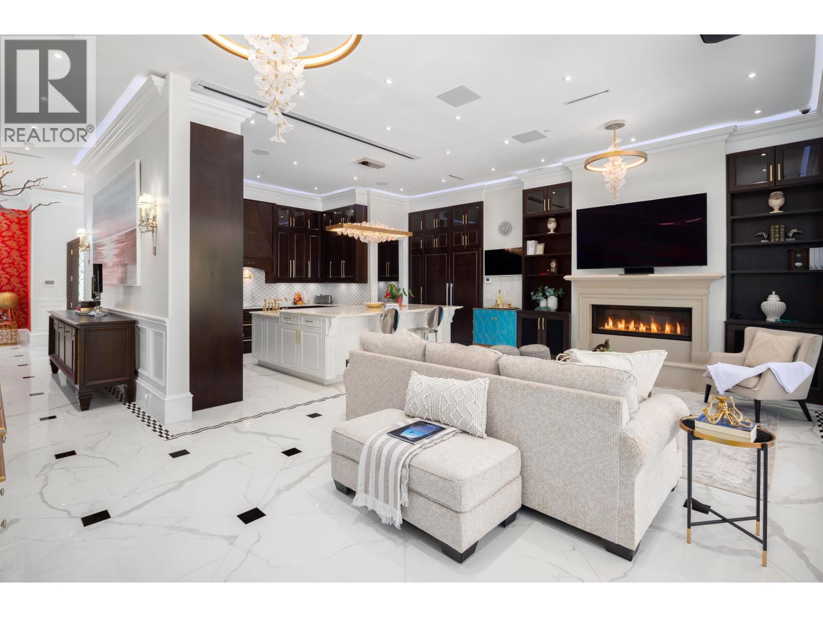 8483 WILTSHIRE STREET, Vancouver