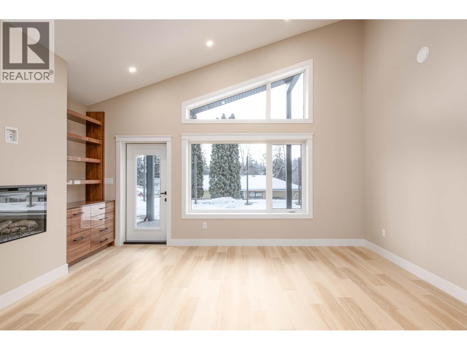 #117 960 NORTH NECHAKO ROAD - 17