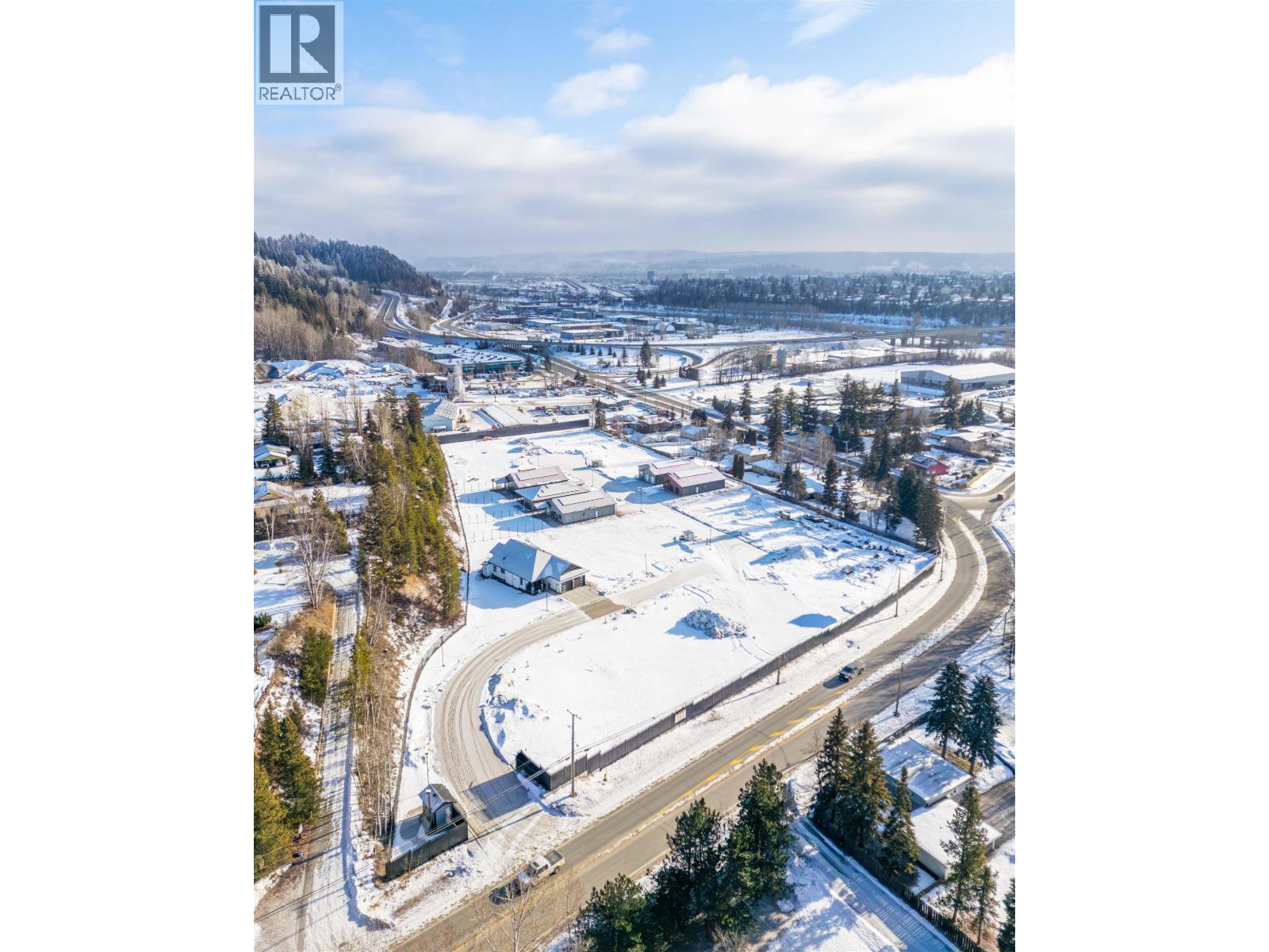 #117 960 NORTH NECHAKO ROAD - 34