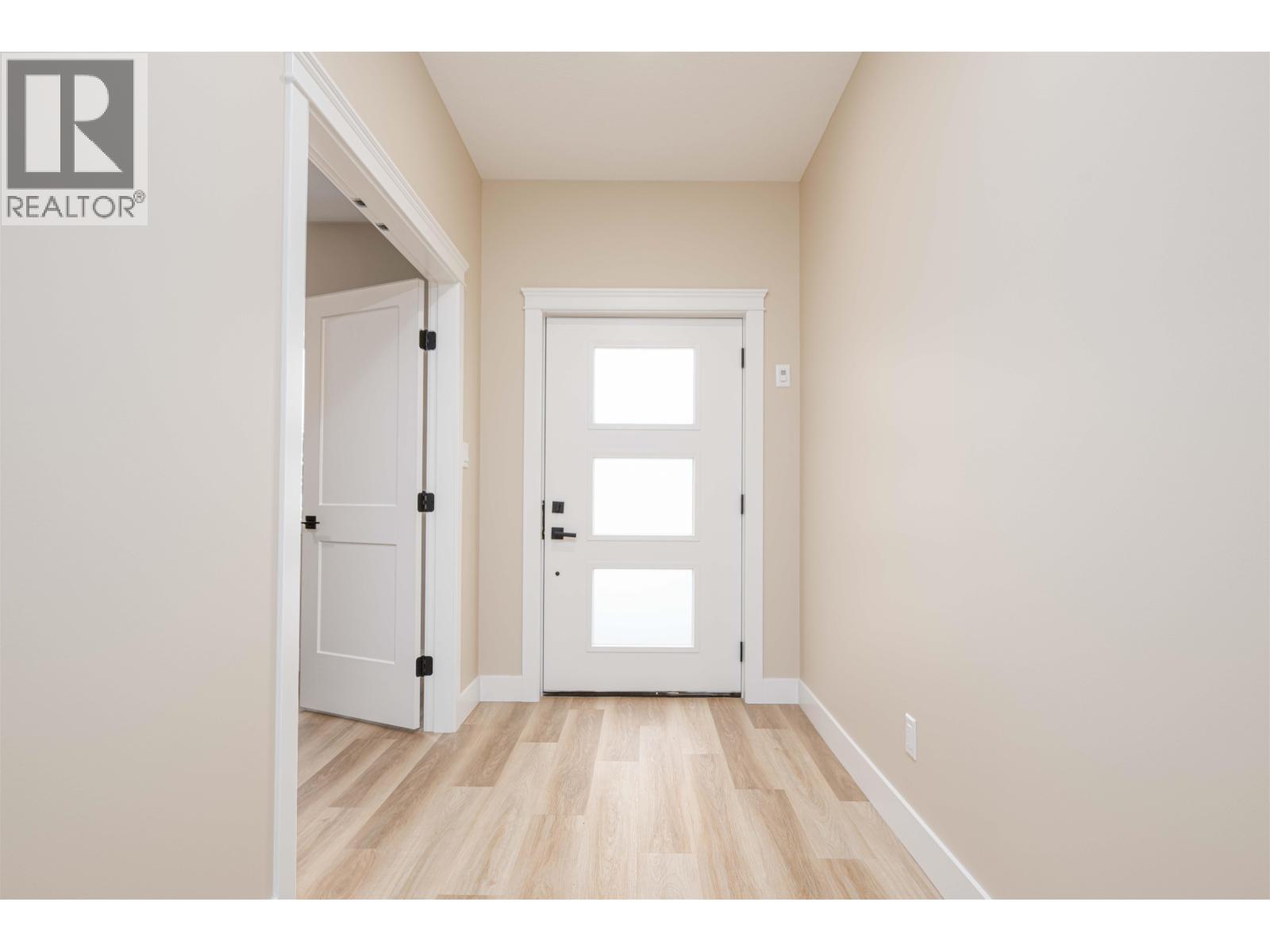 #118 960 NORTH NECHAKO ROAD - 26