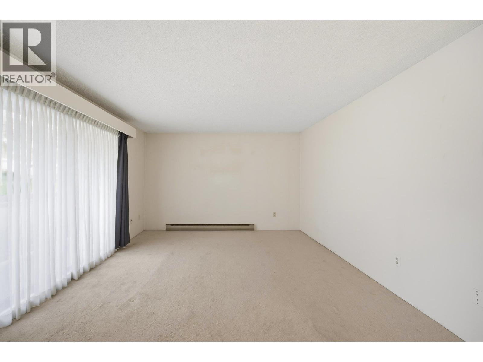 204 45 FOURTH STREET, New Westminster