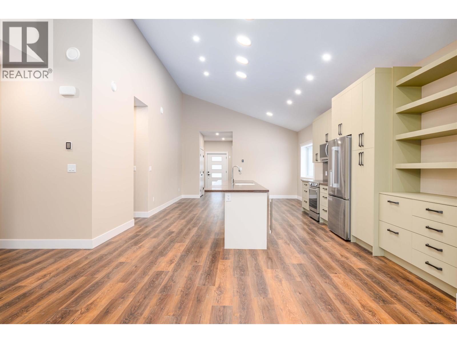 #119 960 NORTH NECHAKO ROAD - 17