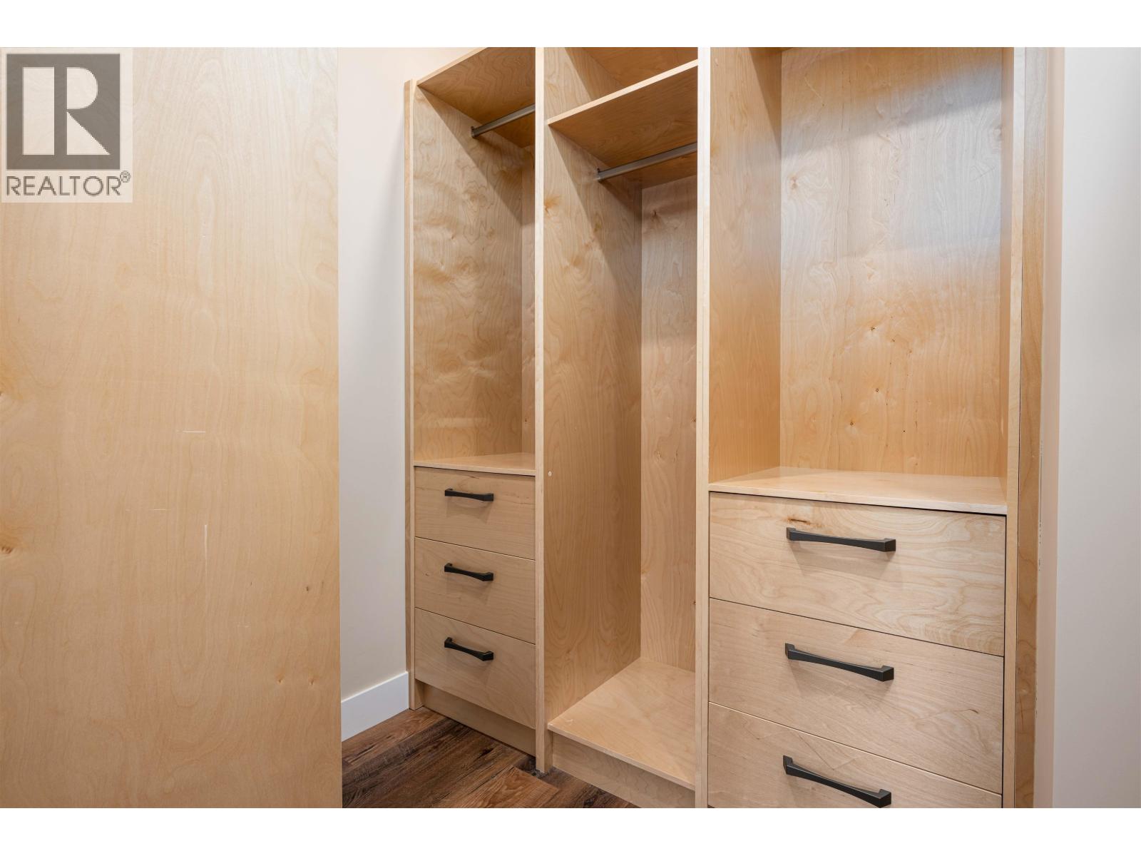 #119 960 NORTH NECHAKO ROAD - 25