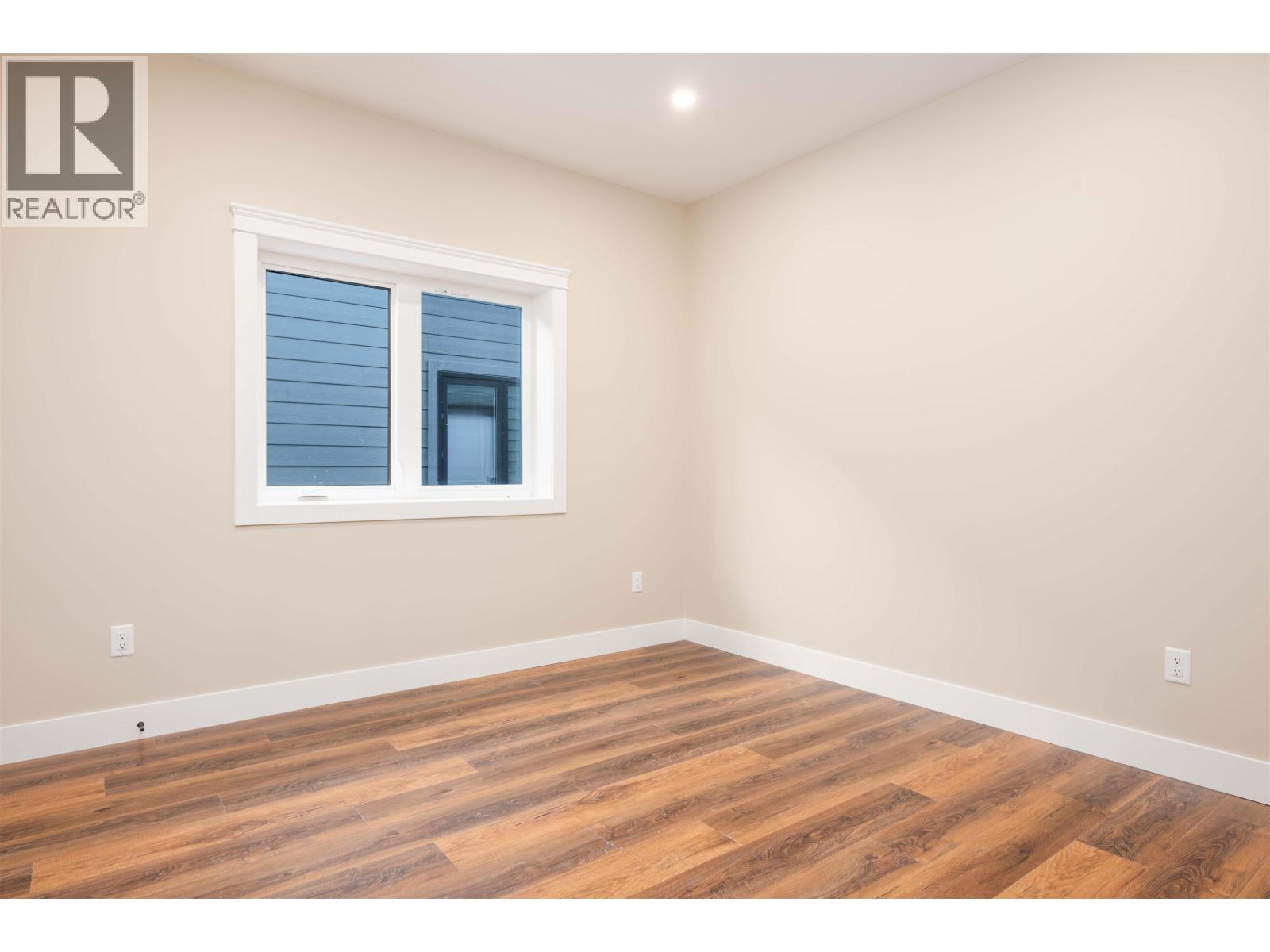 #119 960 NORTH NECHAKO ROAD - 23