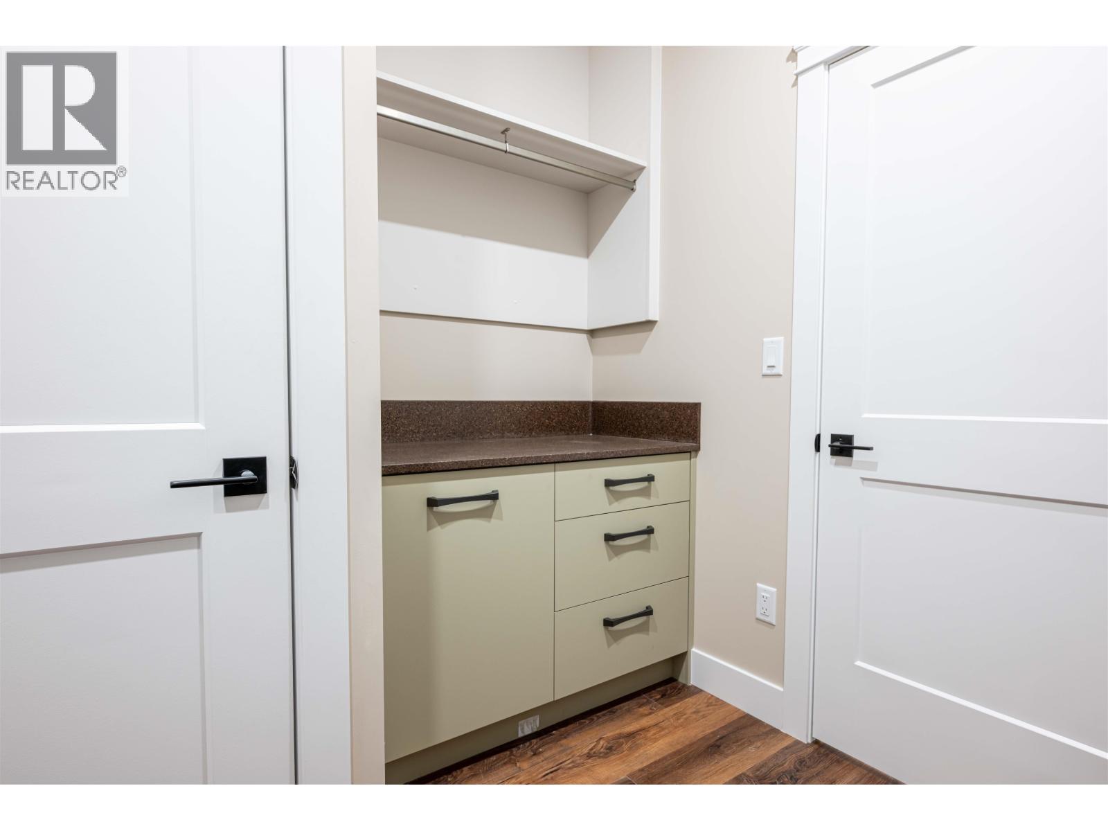 #119 960 NORTH NECHAKO ROAD - 27