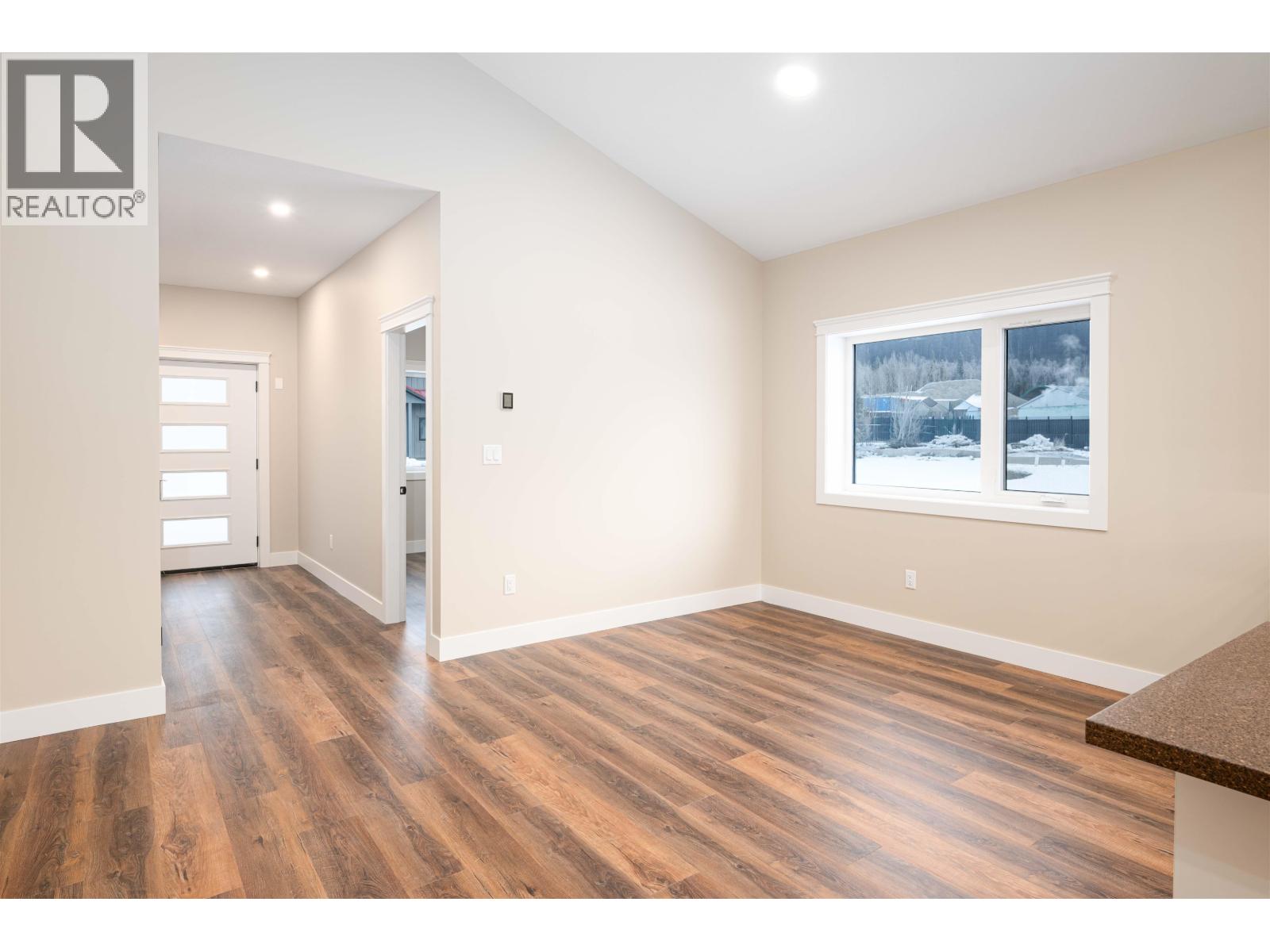 #119 960 NORTH NECHAKO ROAD - 28