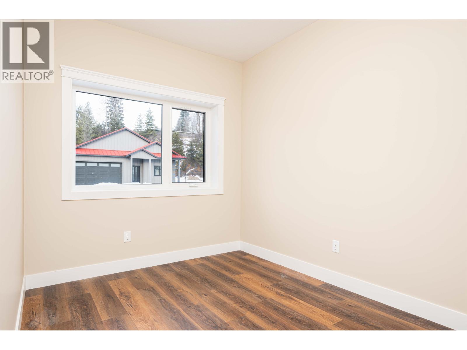 #119 960 NORTH NECHAKO ROAD - 22