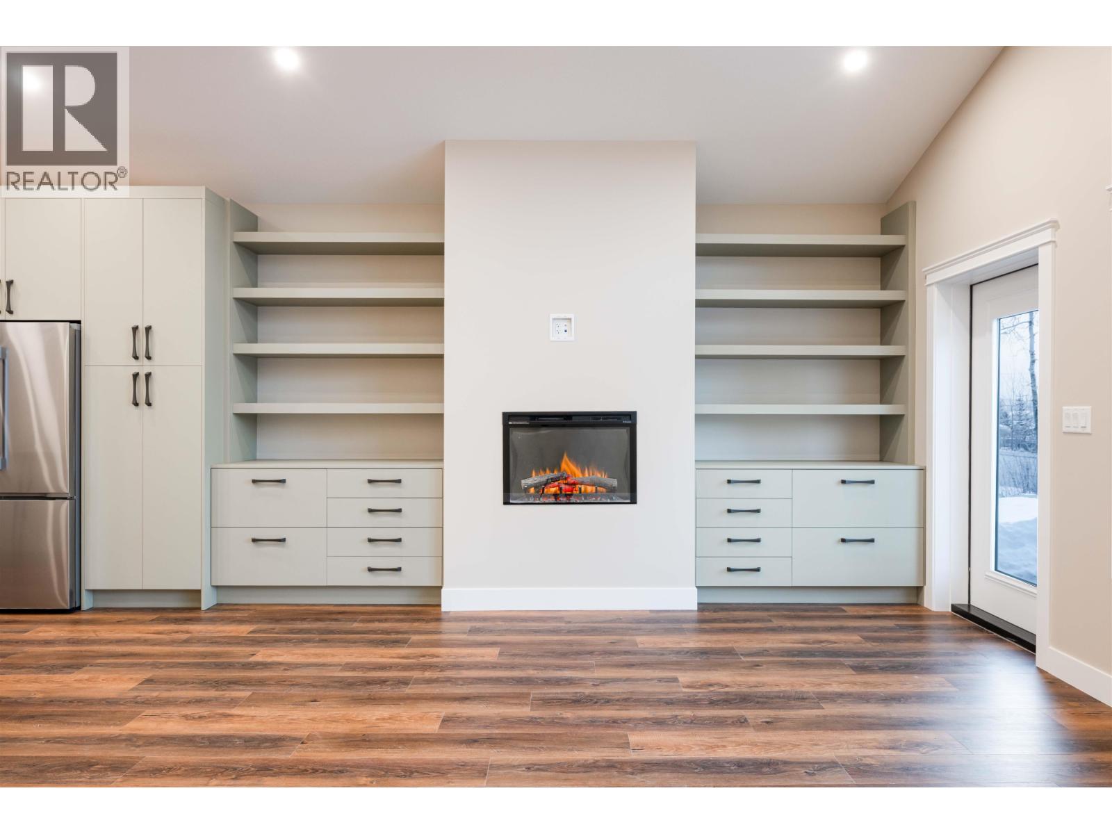 #119 960 NORTH NECHAKO ROAD - 18