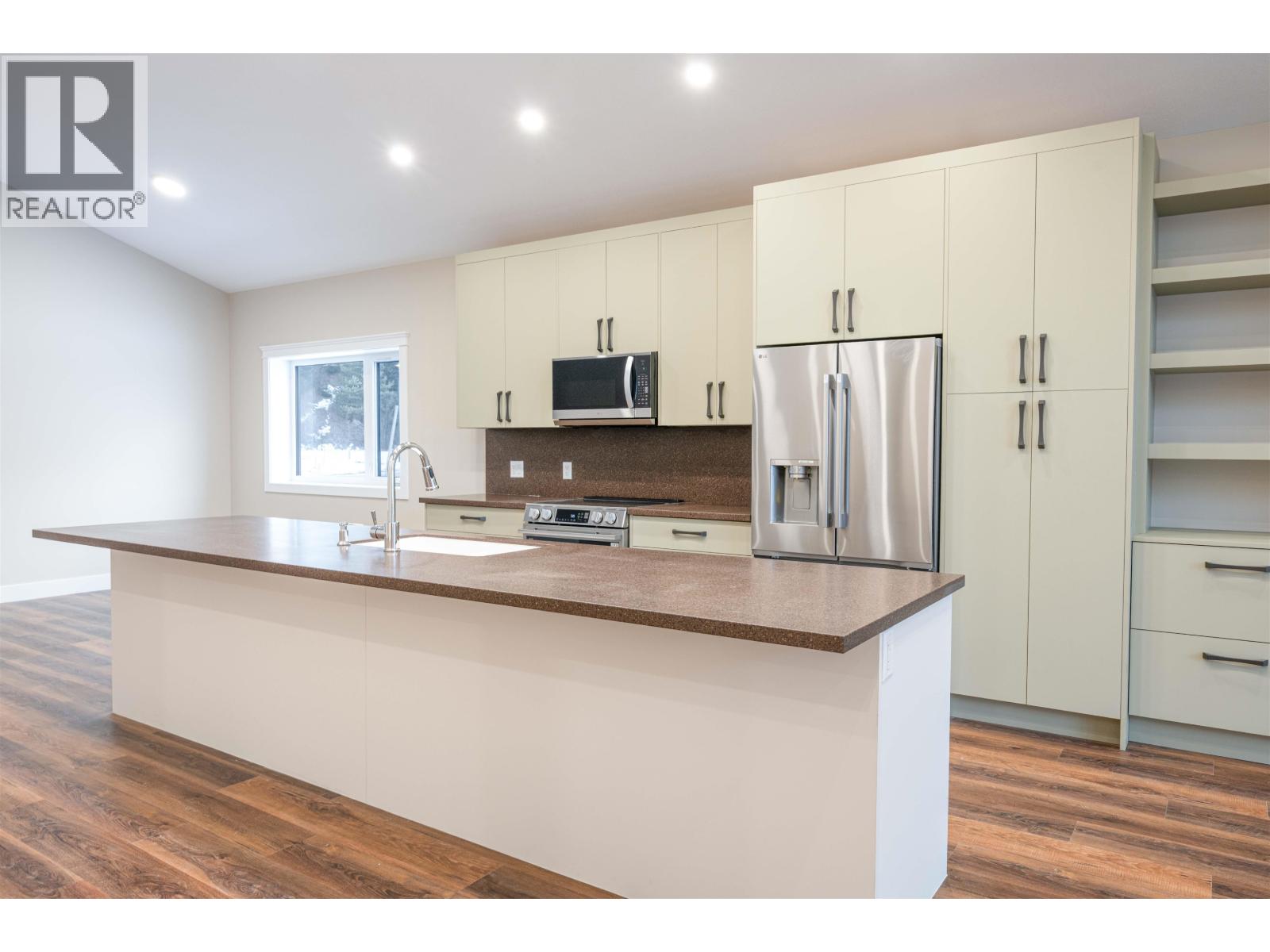 #119 960 NORTH NECHAKO ROAD - 14